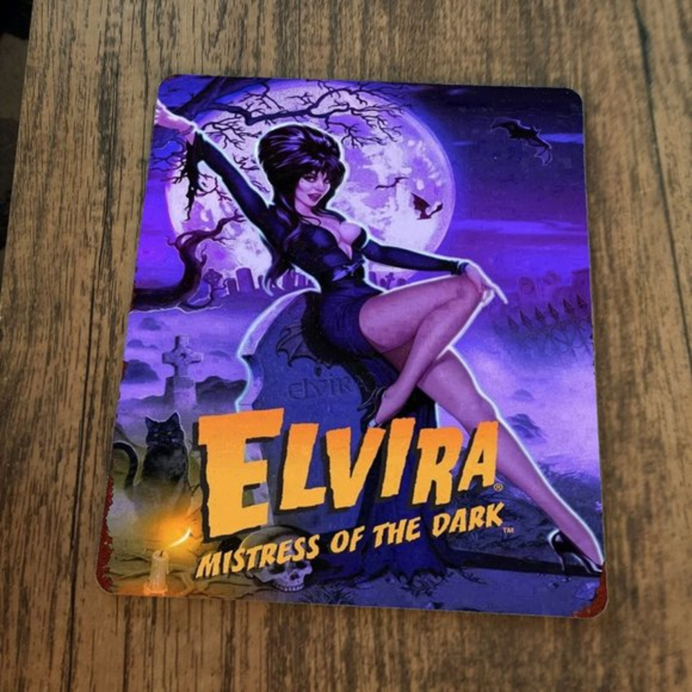 Blue Elvira Mistress‎ of the Dark in Cemetery Mouse Pad